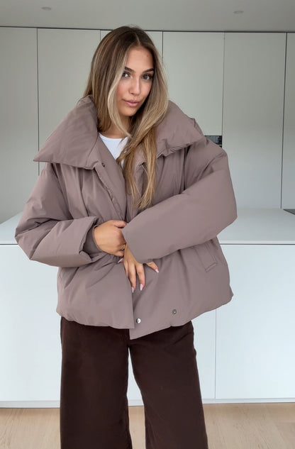 Puffer jacket in Taupe