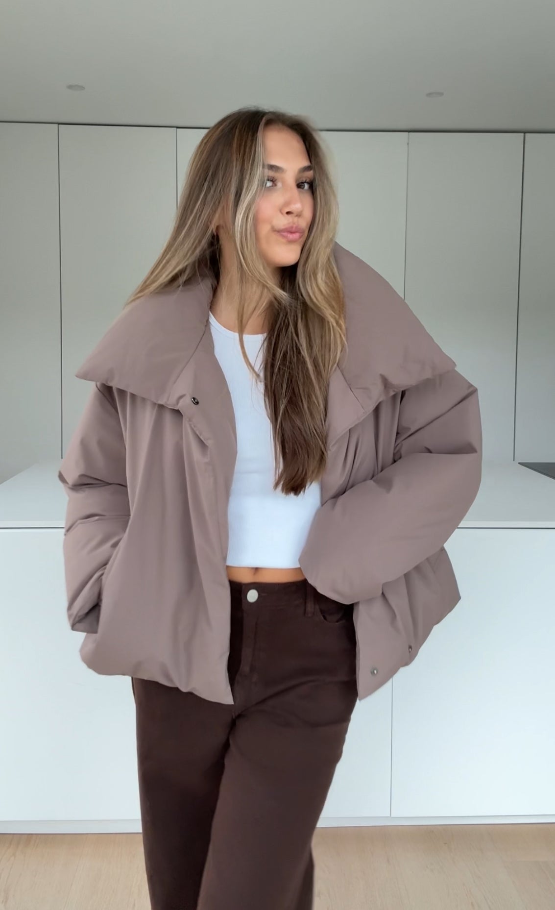 Puffer jacket in Taupe