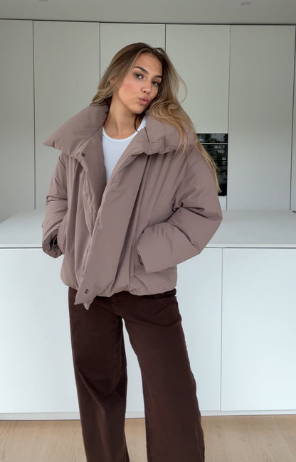 Puffer jacket in Taupe
