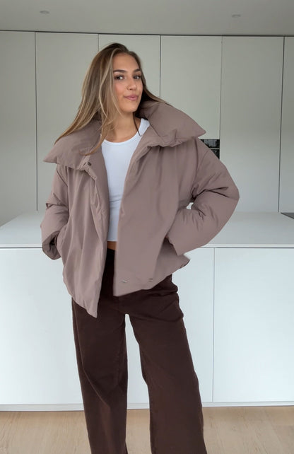 Puffer jacket in Taupe