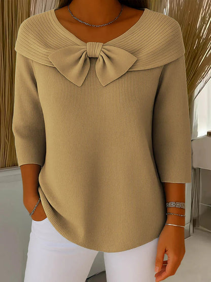 Women’s sweater with ribbon detail