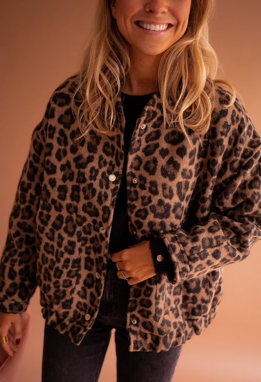 Charlene – Trendy leopard jacket